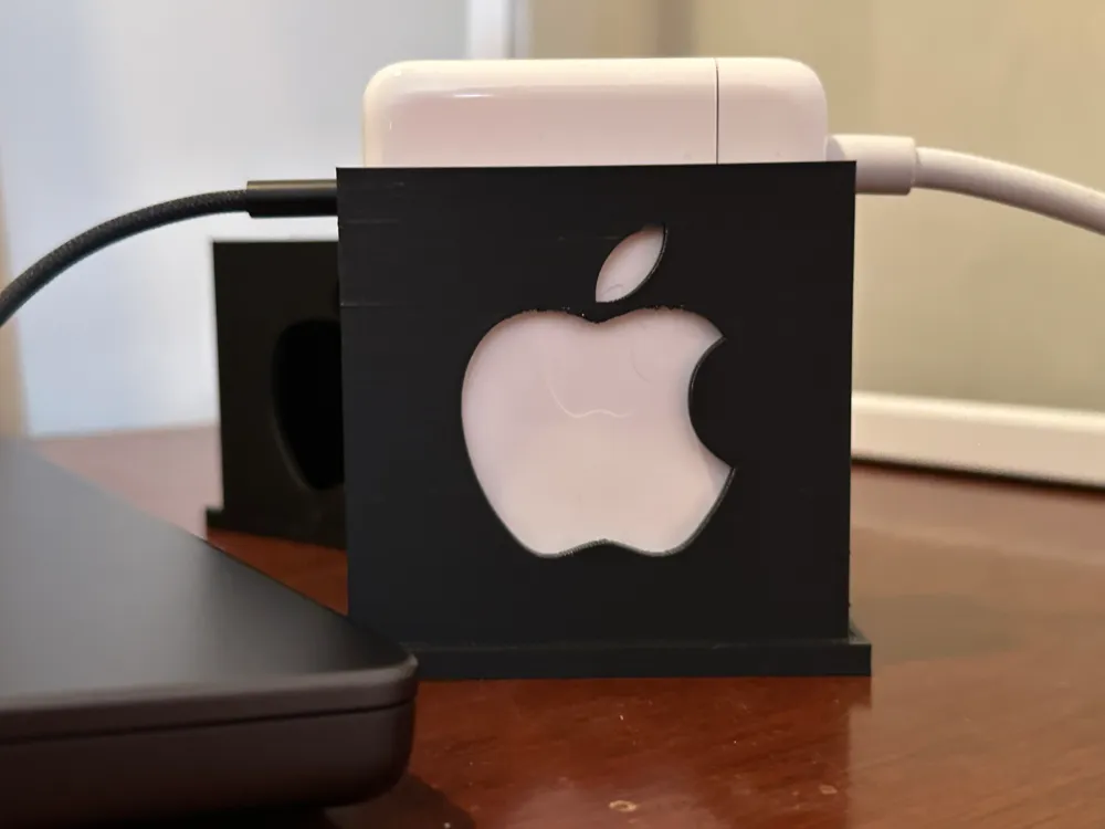 Macbook Pro 140w Power Adapter stand by Maker Chef - MakerWorld
