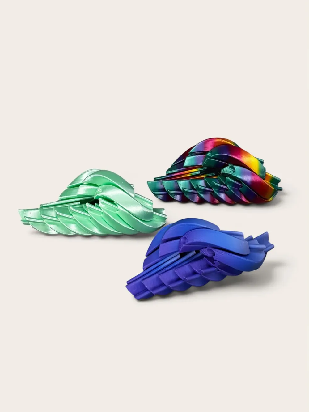 Twisty fidget ball 5 cm - Free 3D Print Model - MakerWorld