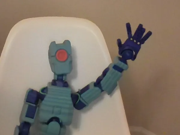 Dummy 13 — mains de rechange