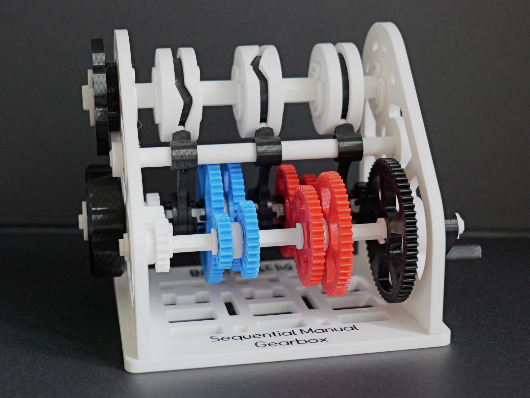 Miniatura 1 do modelo 3D 序列式变速箱