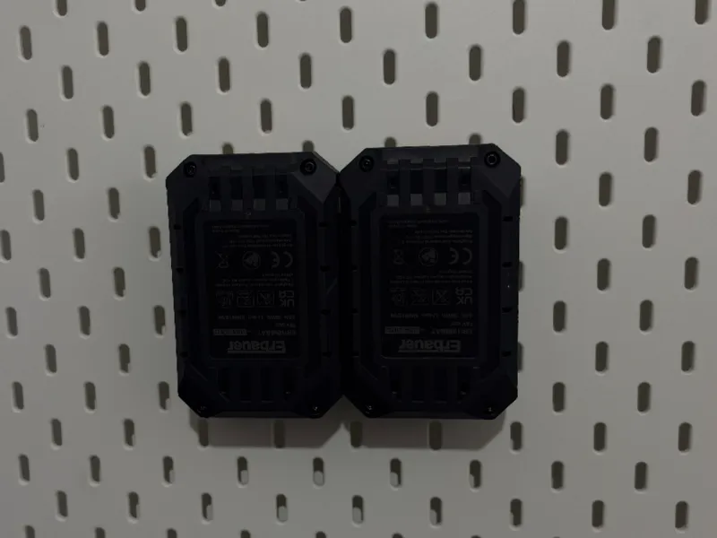 Erbauer EXT Battery holder - Ikea Skadis Mount
