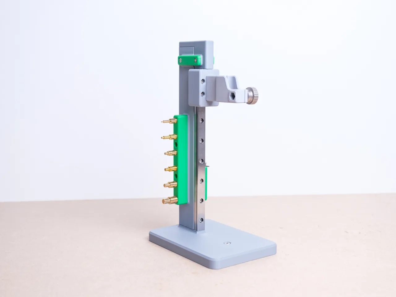 Minimalist Heat Insert Press view 4