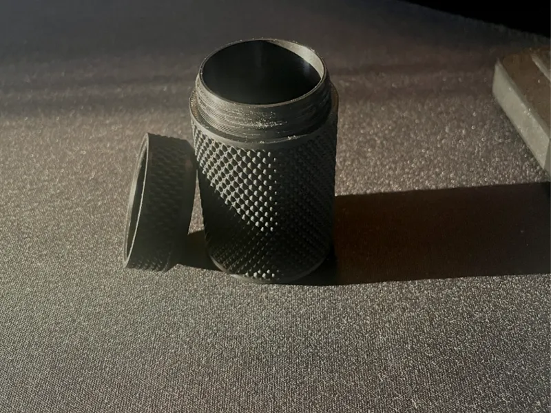 Container with screw lid