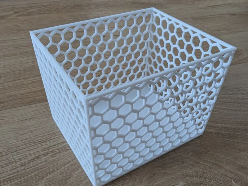 Box with hexagonal pattern