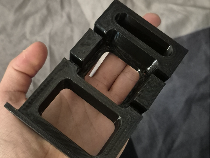 Enclosed mini rack fan