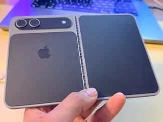 iPhone Fold 1:1 Replica (with folding hinge)