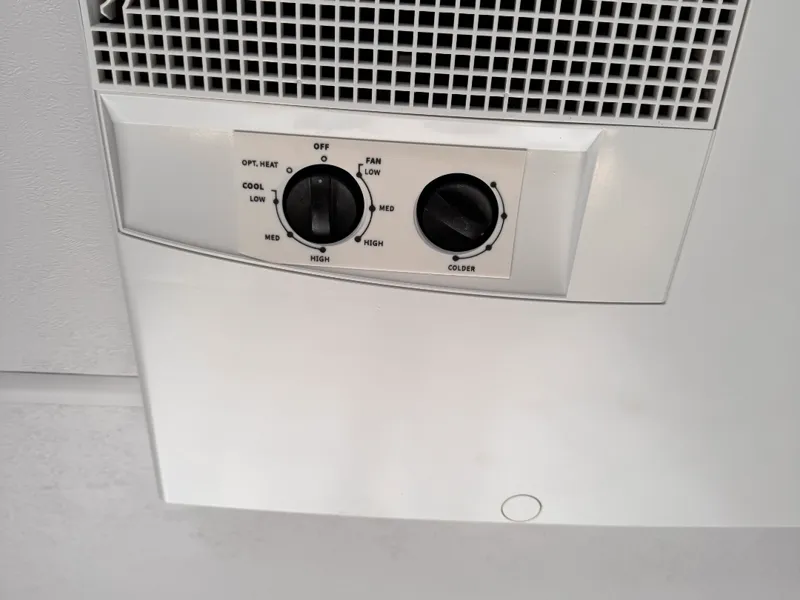 Dometic Duo-Therm controller label