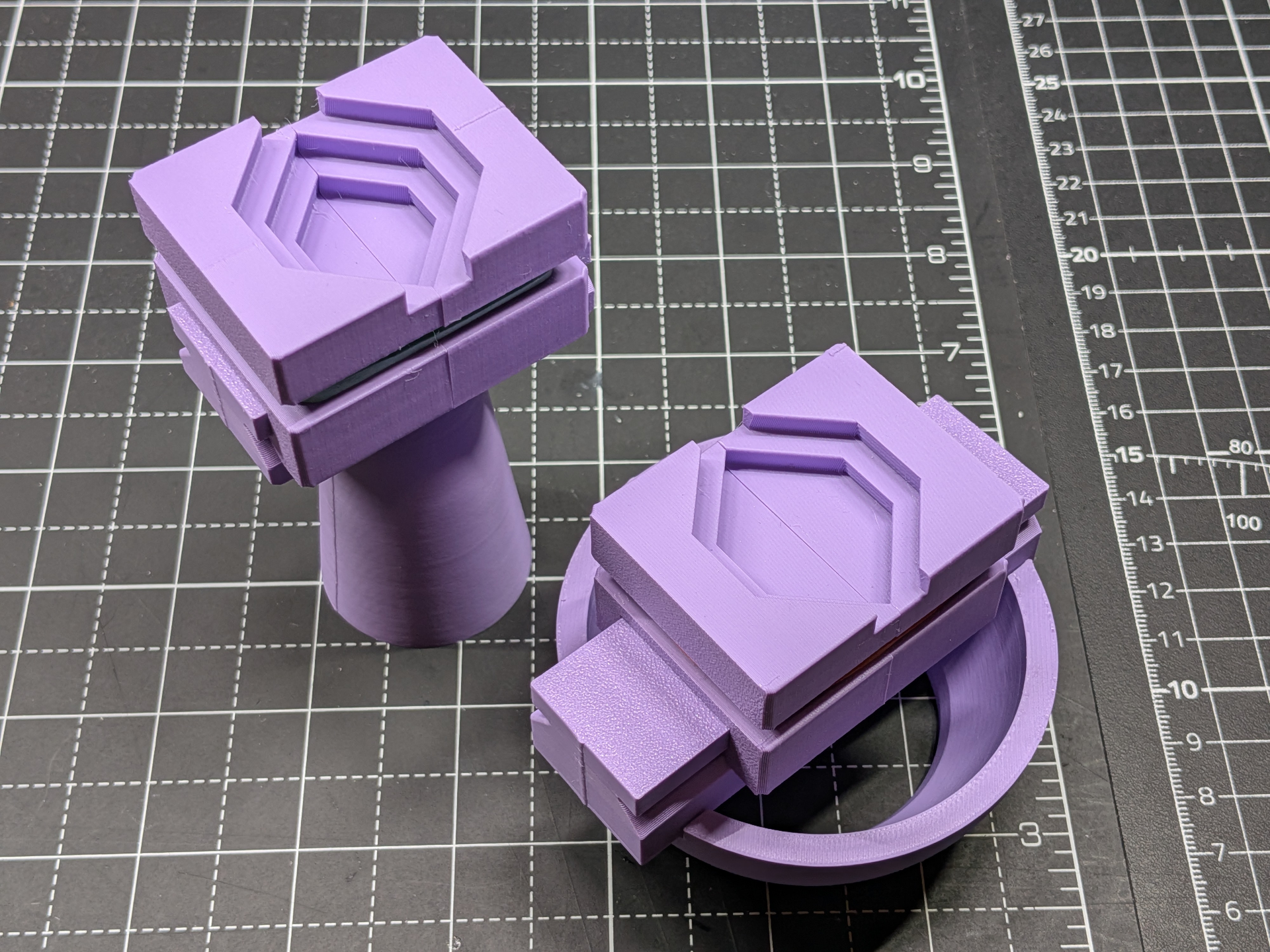 Simple Miniature Holder / Painting Handle