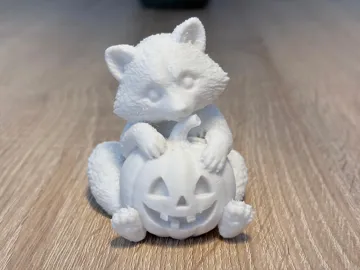 Adorno temático: Halloween Pumpkin Raccoon — vista de referencia 2