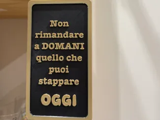 Non rimandare a domani, stappa oggi