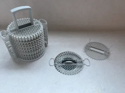 Sink strainer with handle