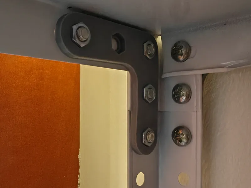 Flat Corner Brace