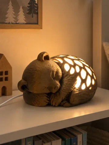 Letrero o emblema decorativo: Sleeping Bear Night Light — vista de referencia 2