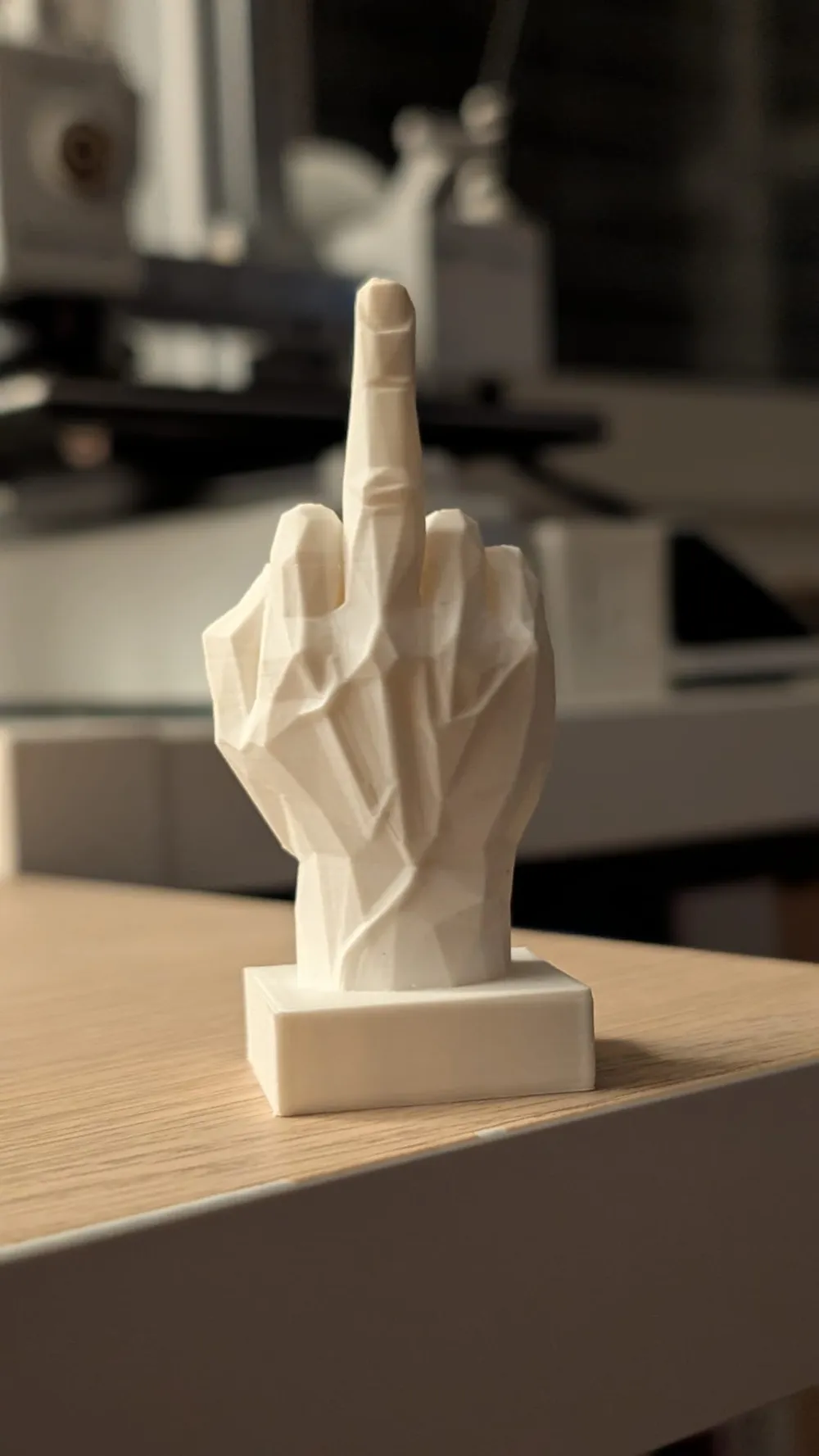 Middle Finger Low Poly - Free 3D Print Model - MakerWorld