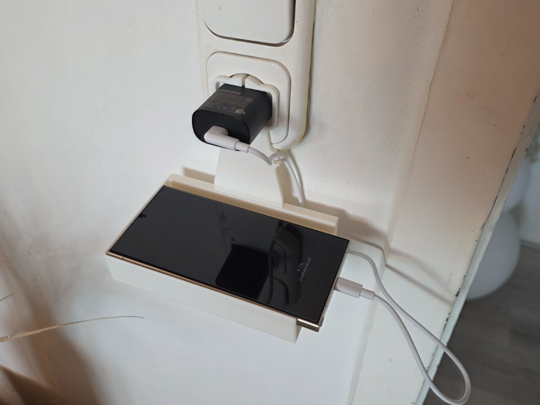 Handy Ladeschale Steckdose auch für schwere Handys