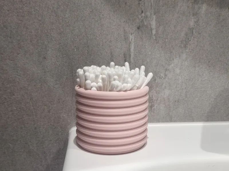 Wavy QTIP Holder