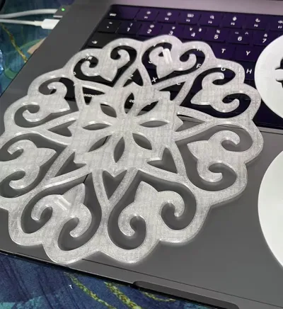 cake decorating dusting plate