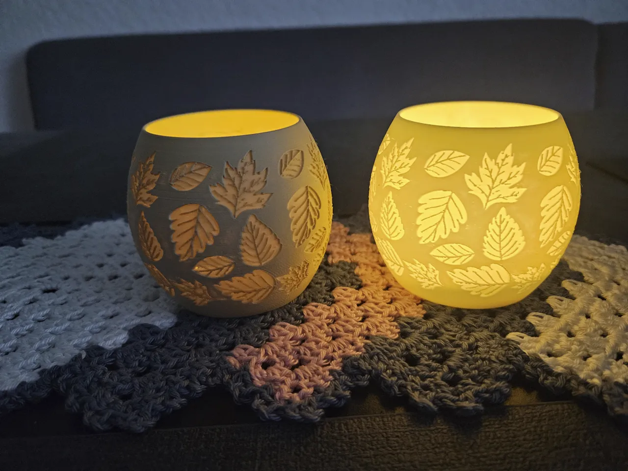 Tealight with fall decor view 2