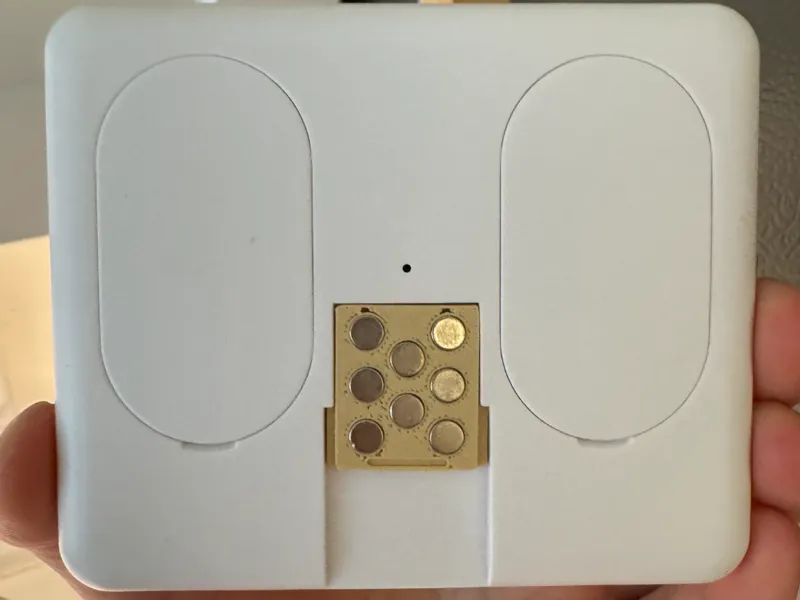 Gicisky eink display mount