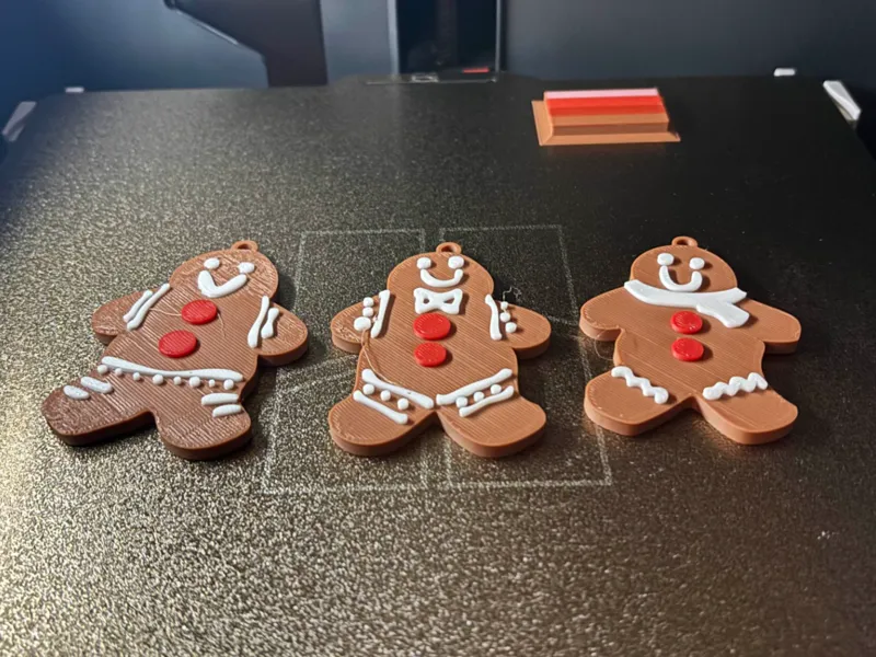 Gingerbread for Christmas tree decoration