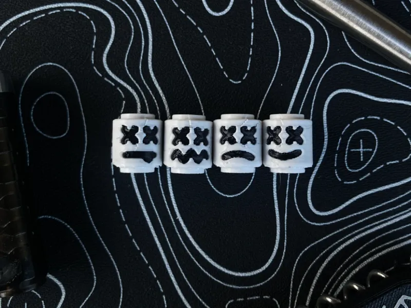 EDC Beads brick heads