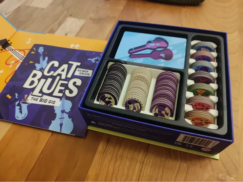 Cat Blues Card Game Organizer