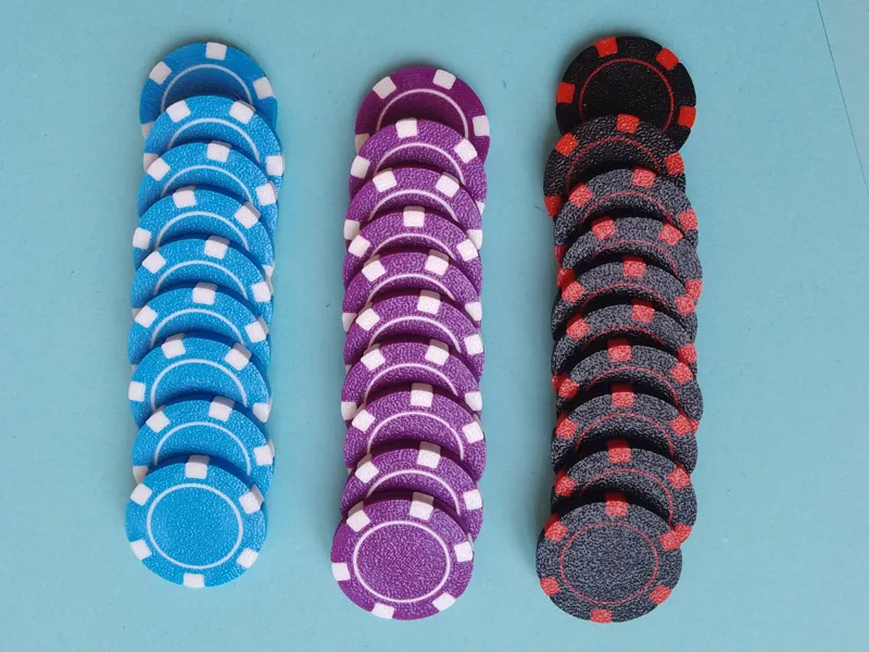 Pocket poker chips