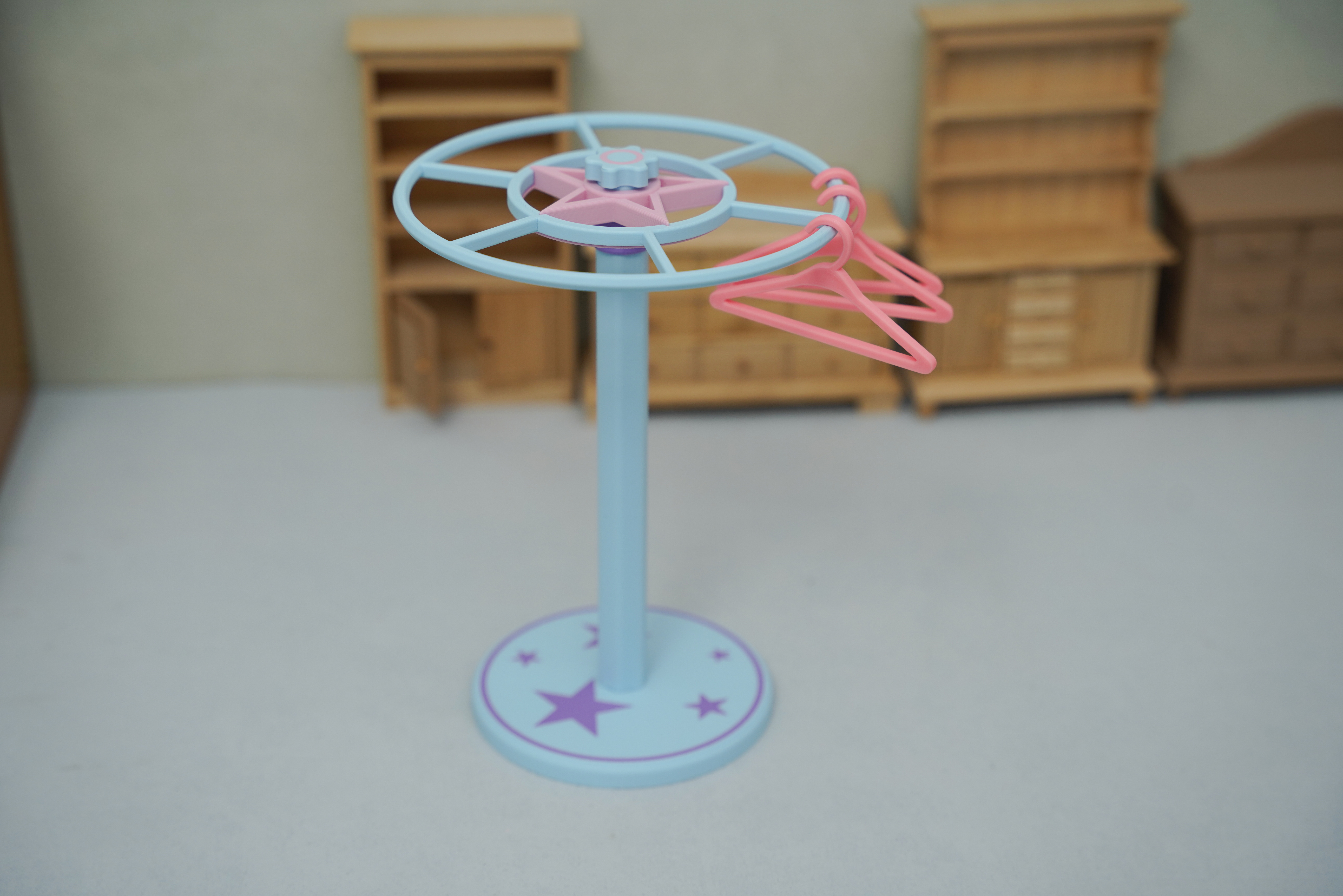 Miniatura 2 do modelo 3D 6分BJD娃衣衣架圆形落地衣架