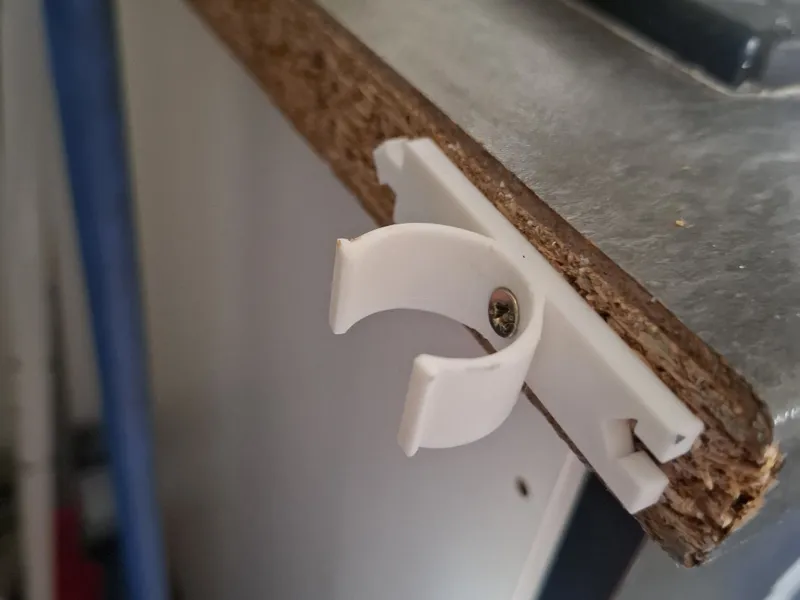 Broom holder