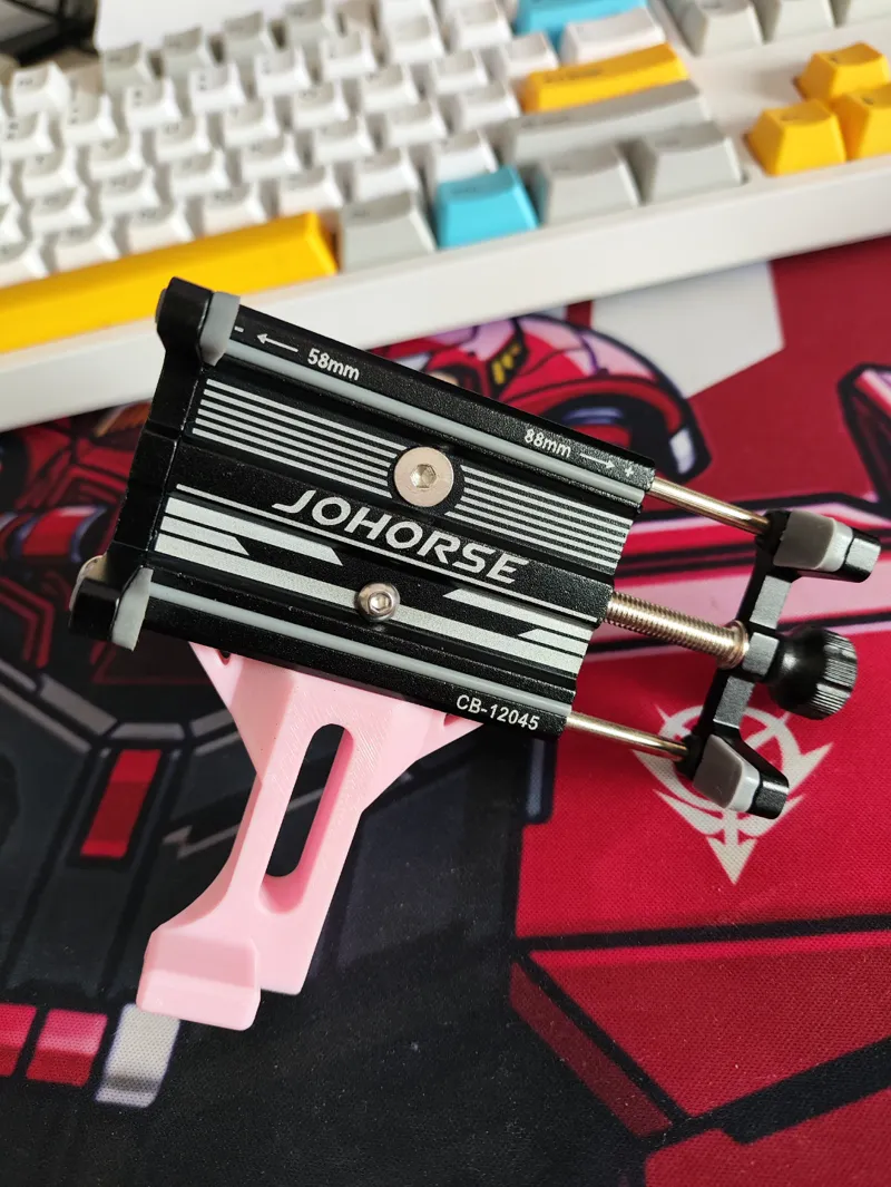 Reinforcement of bicycle phone holder_自行车手机支架加强固定