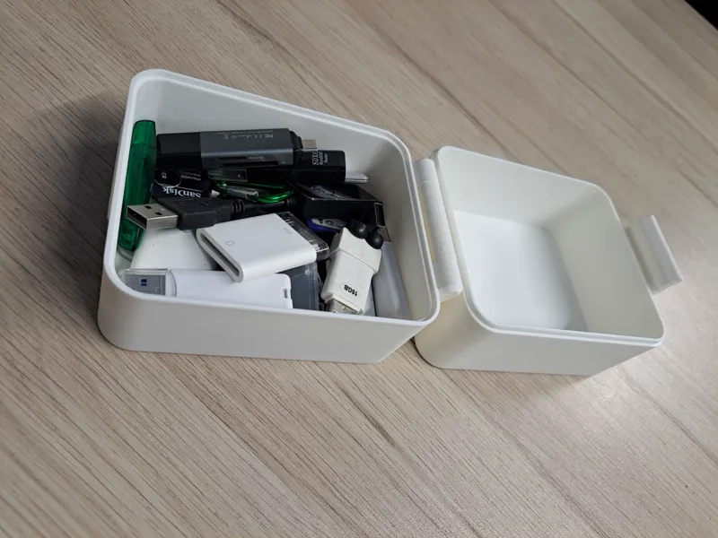 boite rangement établi ou bureau