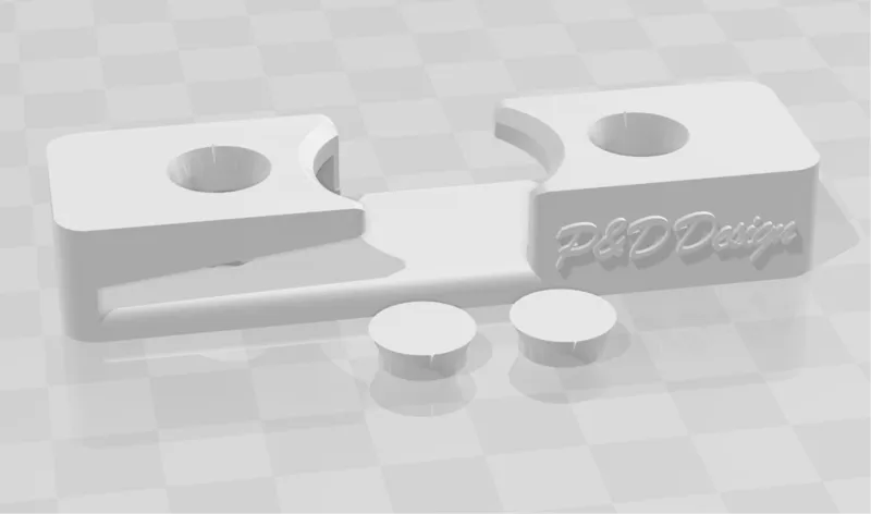 Reel wall mount with lid