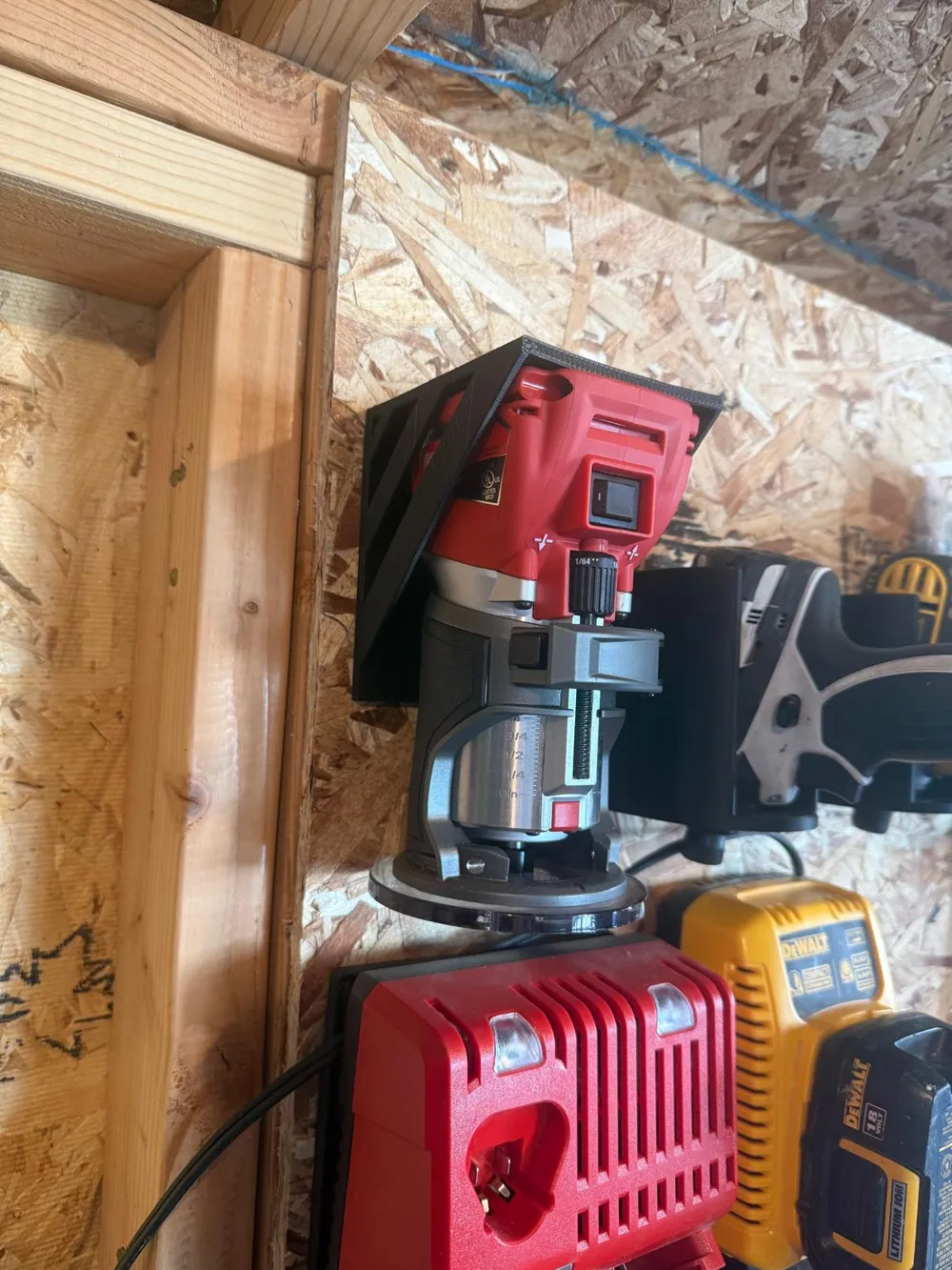 Milwaukee Compact Trim Router M18 Wall Mount - Free 3D Print Model ...