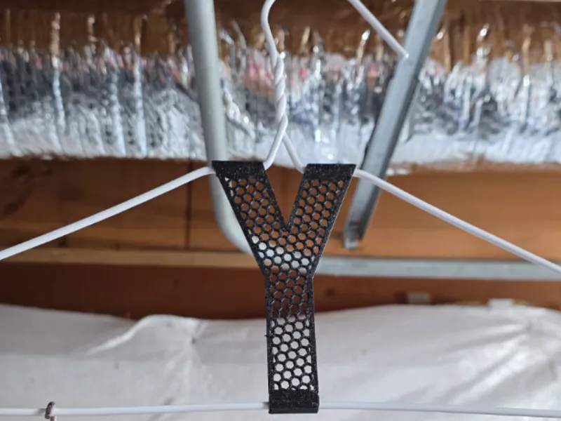 Clothes Hanger Stiffener/Strengthener for Painting
