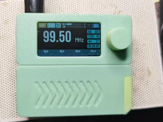 ESP32S3-SI4732收音机
