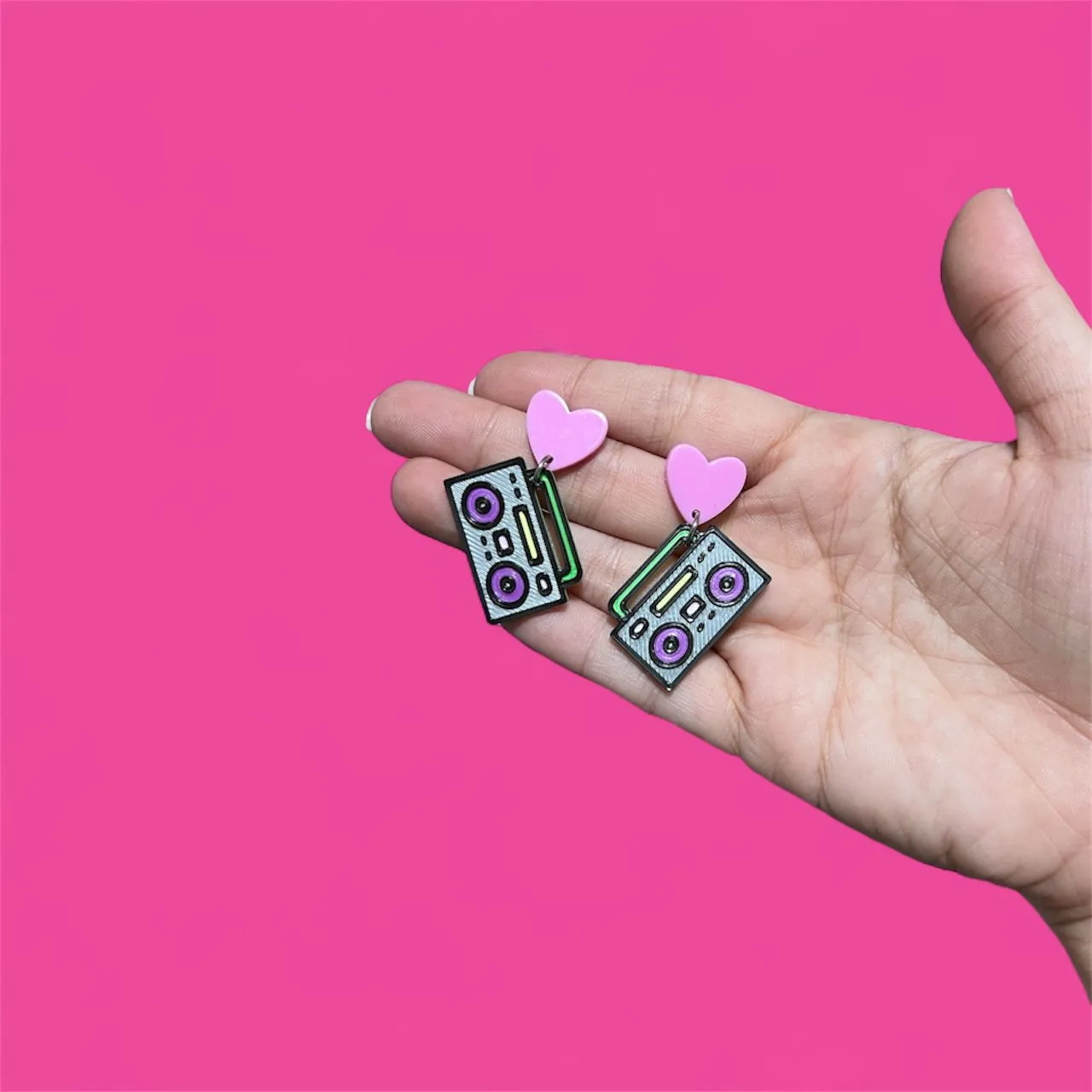 Pendientes boombox retro pop 90's view 2