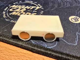 Thin lightweight magnetic Spider Platform