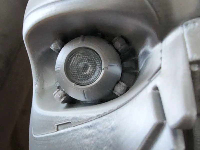 Terminator Augen mit aussparung für Linsen 13mm