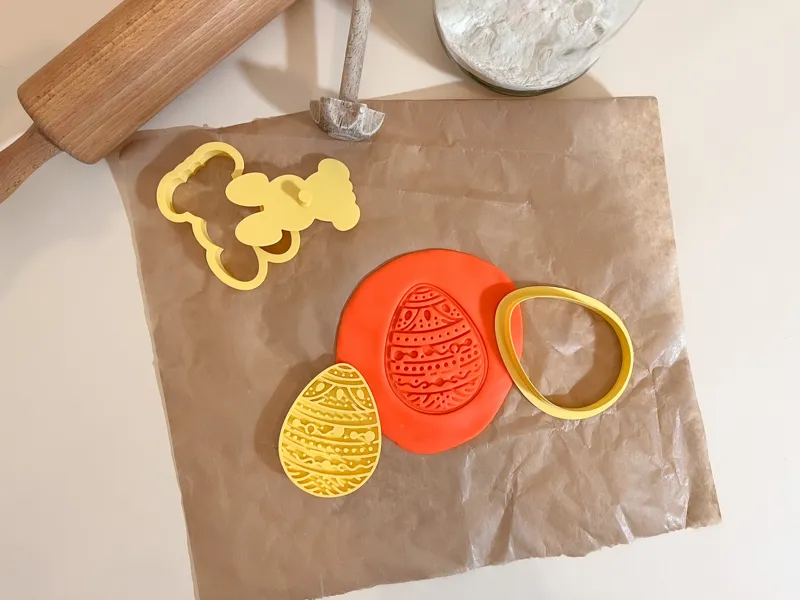 Easter egg cookie cutter