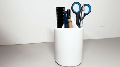 Spinning desk organizer