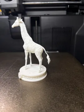 Figura decorativa: Majestic Giraffe – Ornamental Safari Sculpture — vista de referencia 4