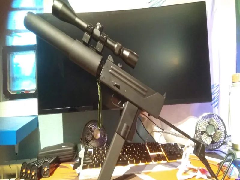 Neagan/Plissken (EFNY) MAC 10 Scope Mount (Prop)