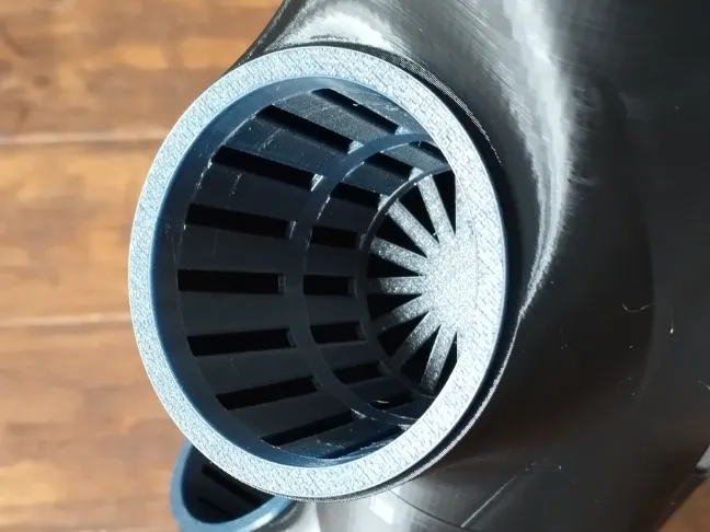 Pots for hydroponic tower