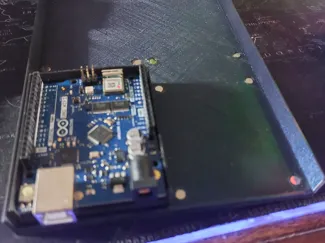 Arduino UNO shell