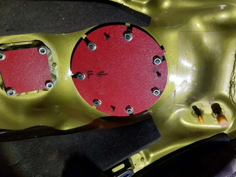 Honda CB1000R Fuel pump + level blanking plates