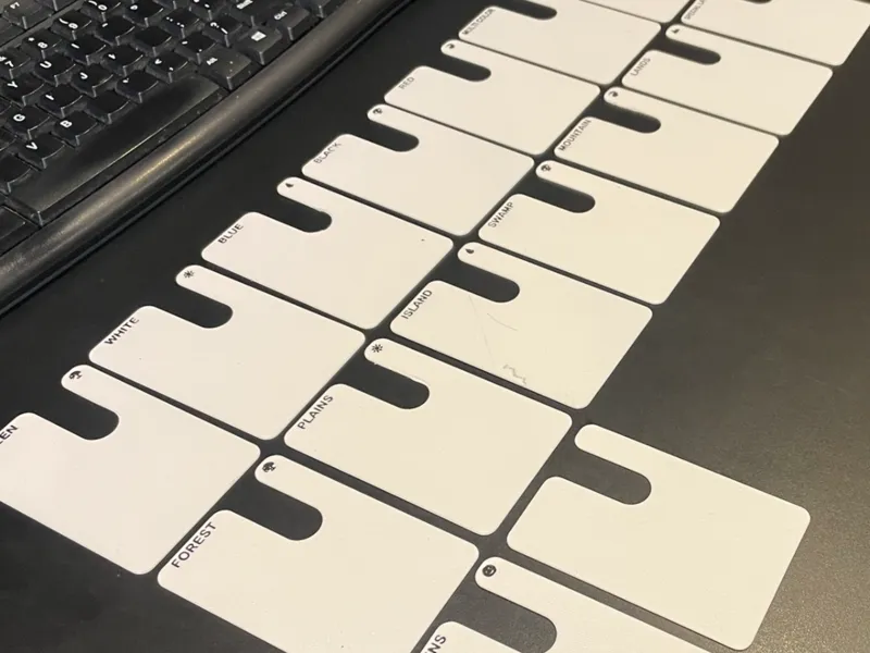 MTG Card Dividers - flush - 1mm thick - adjustable