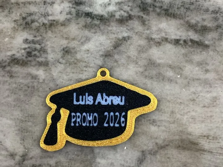 Llavero de Graduación Personalizable (Birrete)