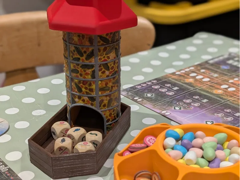 Bird Feeder Dice Tower