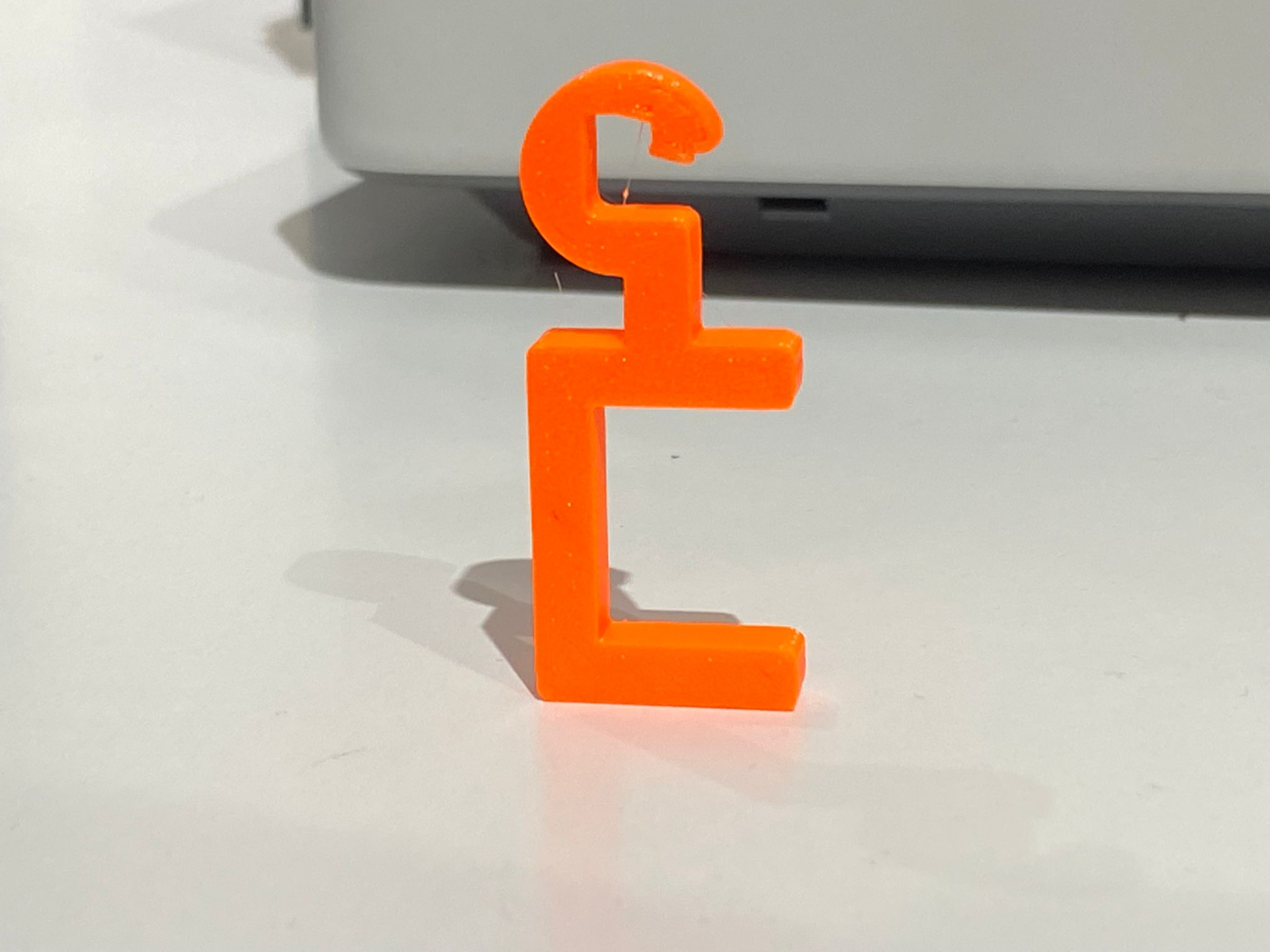 Clip-On Shelf Hook for 18mm Shelves