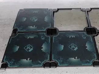 the BREACH - tiles / Frames
